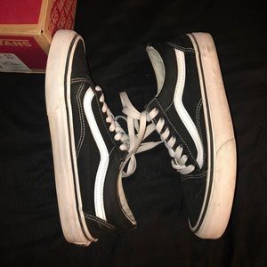 Vans black Old Skool lows
